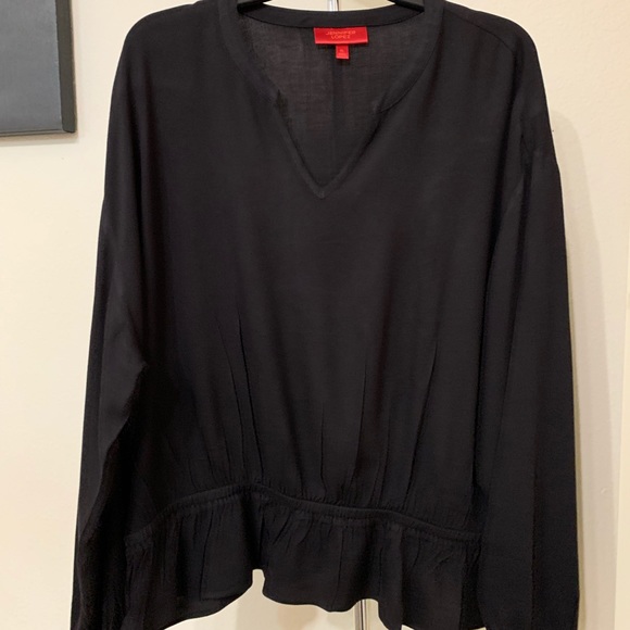 Jennifer Lopez Tops - NWOT | Jennifer Lopez Cute Top Jennifer Lopez Tops - NWOT | Jennifer Lopez Cute Top